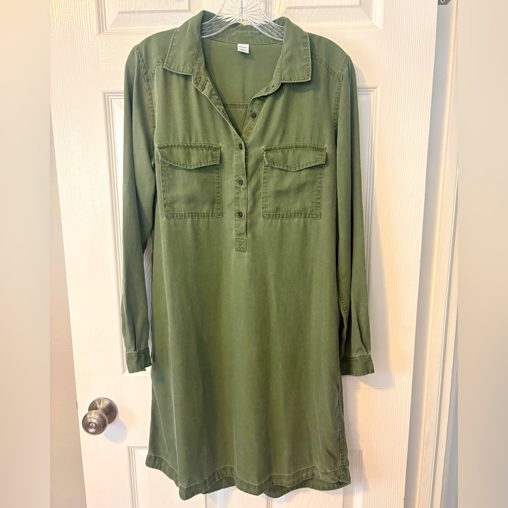 Old Navy Long Sleeve Green Dress
